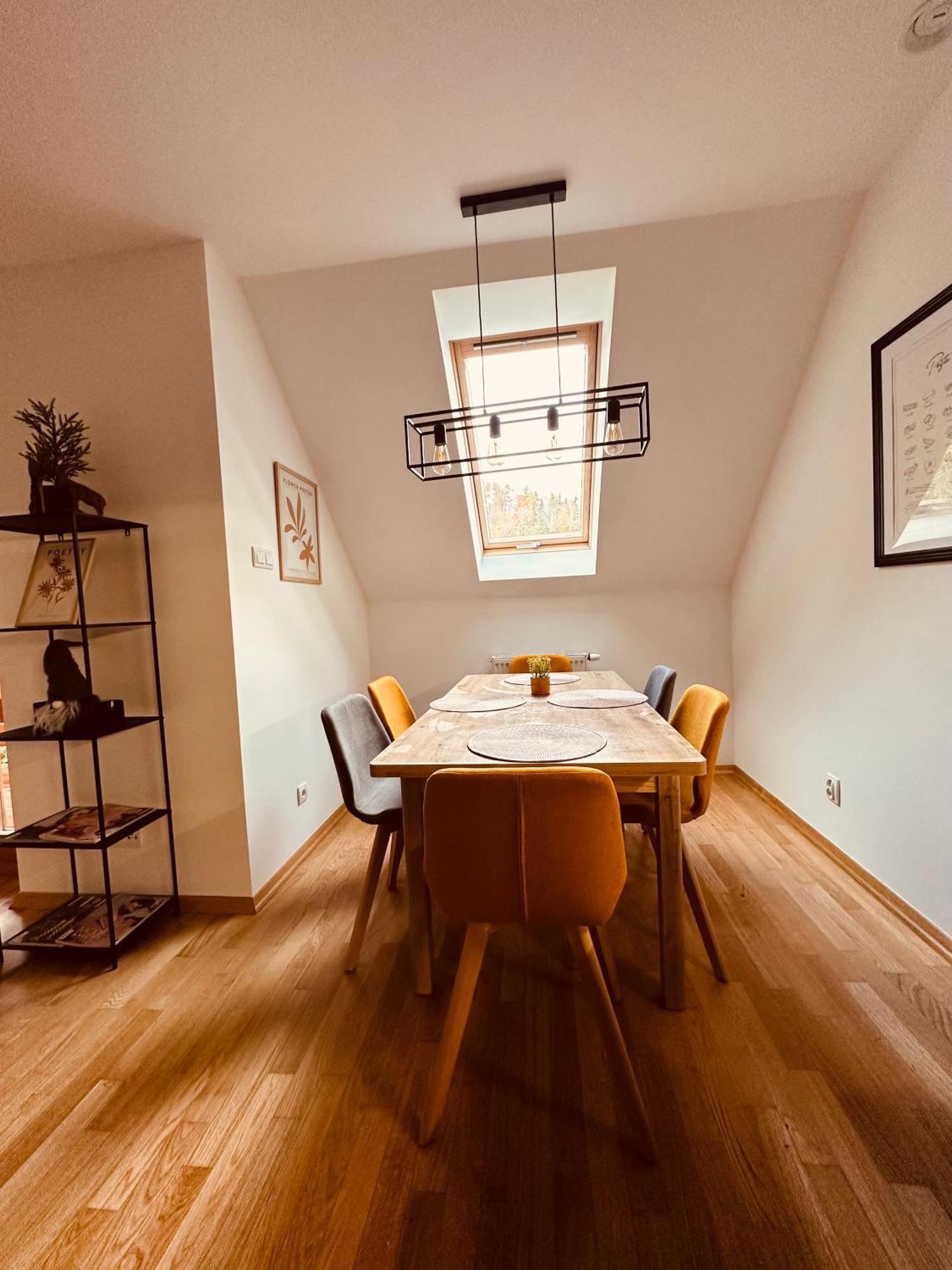 Apartment Sniezkowe - Dwupoziomowy Z Garazem *