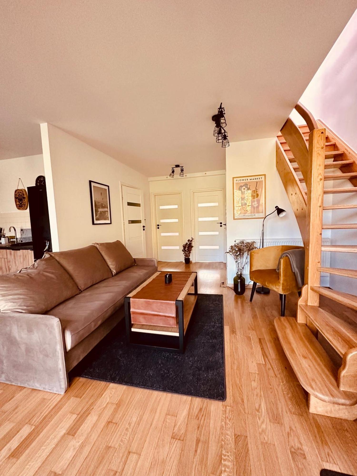 Apartment Sniezkowe - Dwupoziomowy Z Garazem